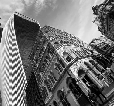 London Photography Workshop - Black and White Photography in the City